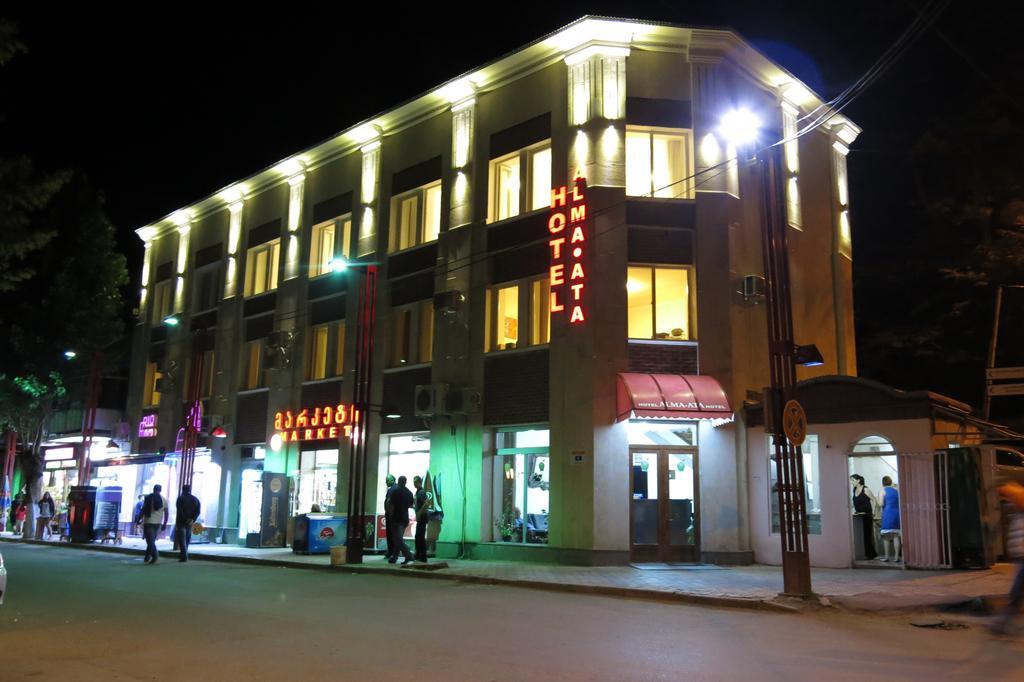 Alma-Ata Hotel Borjomi Dış mekan fotoğraf
