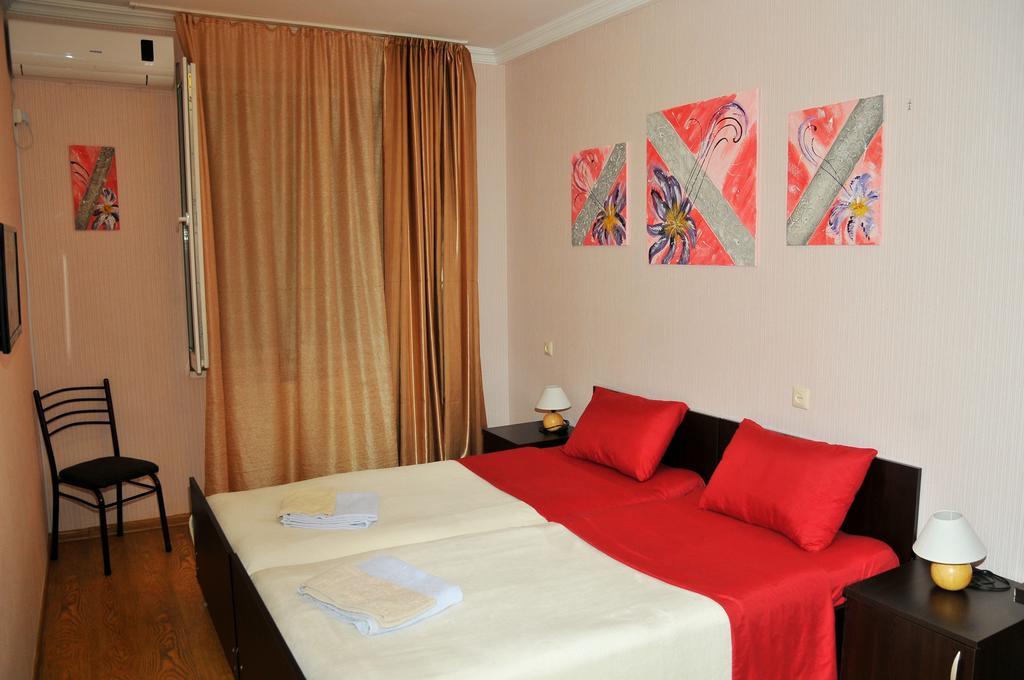Alma-Ata Hotel Borjomi Oda fotoğraf