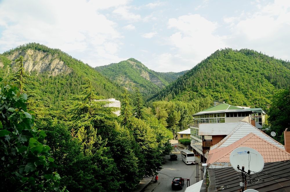 Alma-Ata Hotel Borjomi Dış mekan fotoğraf