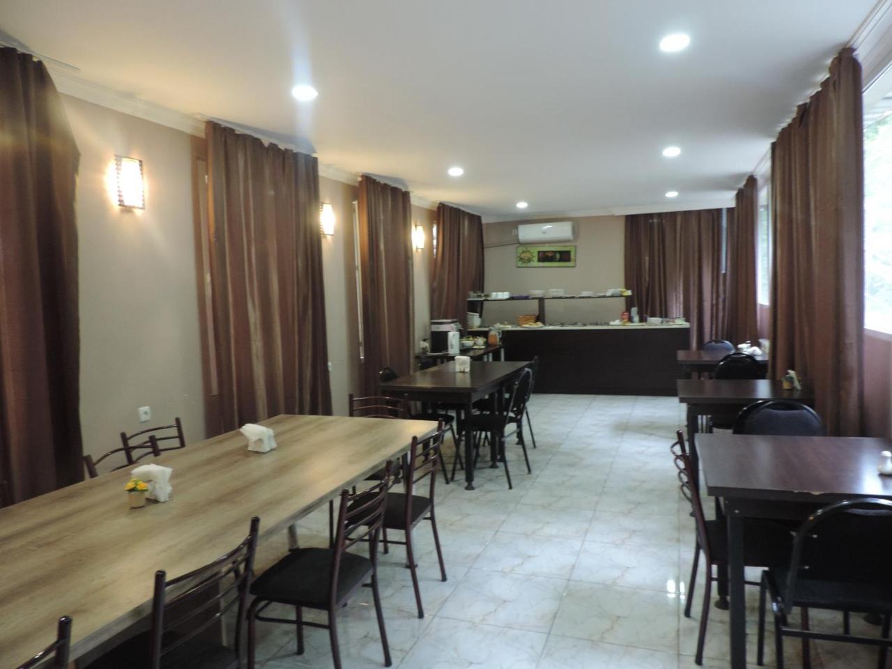 Alma-Ata Hotel Borjomi Dış mekan fotoğraf